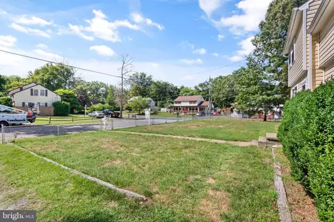 Exterior - 8600 Lantern Ln, Clinton, MD 20735 photo 4 of 6
