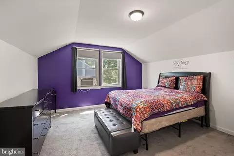 Bedroom - 8600 Lantern Ln, Clinton, MD 20735 photo 3 of 7