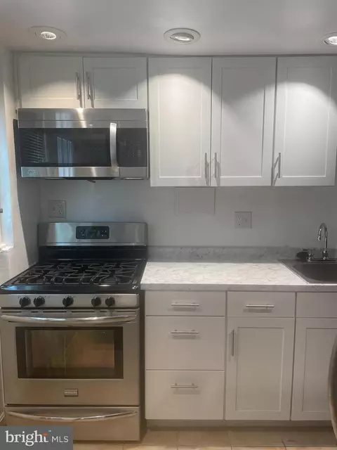 2527 Colebrooke Dr, Temple Hills, MD 20748