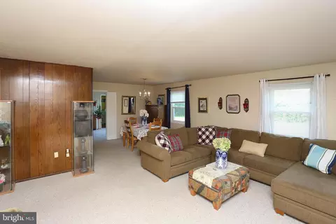 1108 Pennypacker Ln, Bowie, MD 20716 photo 9