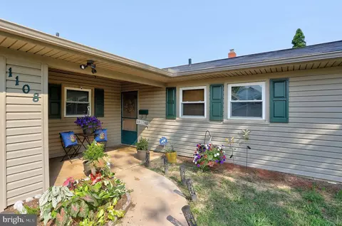 1108 Pennypacker Ln, Bowie, MD 20716 photo 6