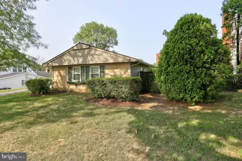 1108 Pennypacker Ln, Bowie, MD 20716 photo 3