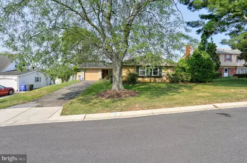 1108 Pennypacker Ln, Bowie, MD 20716