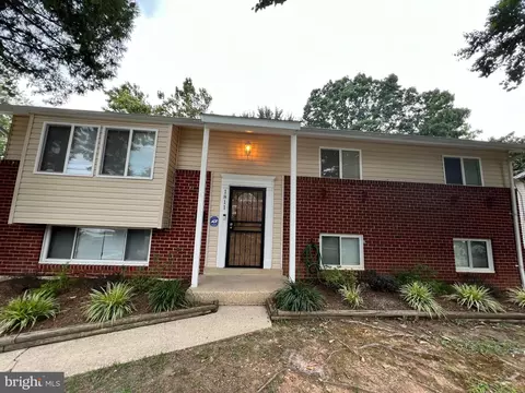 1811 Jarvis Ave, Oxon Hill, MD 20745