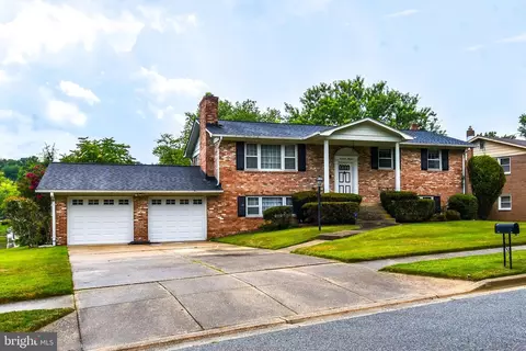 1700 Rhodesia Ave, Fort Washington, MD 20744