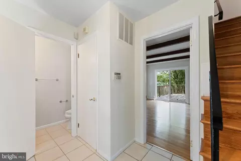 7504 Vanessa Ct, Lanham, MD 20706 photo 12
