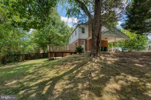 7504 Vanessa Ct, Lanham, MD 20706 photo 6