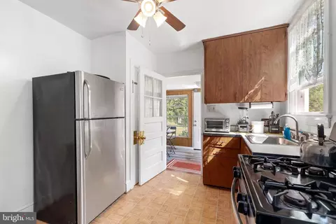 9022 2nd St, Lanham, MD 20706 photo 10