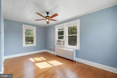 9022 2nd St, Lanham, MD 20706 photo 8