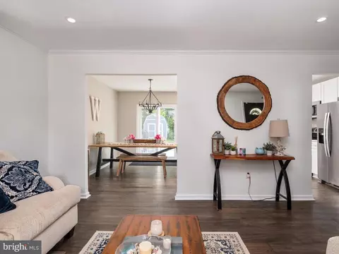 Entry Way - 14917 Nighthawk Ln, Bowie, MD 20716 photo 3 of 4