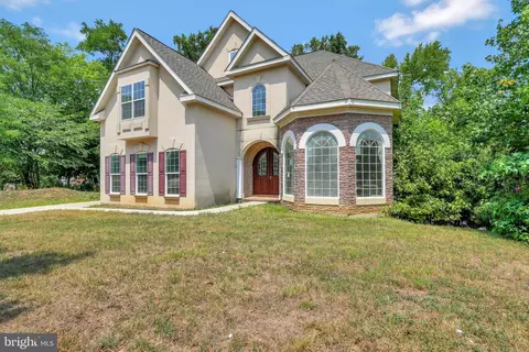 206 Bonhill Dr, Fort Washington, MD 20744