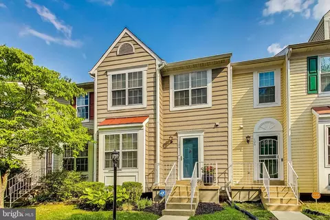 104 College Station Dr, Marlboro, MD 20774
