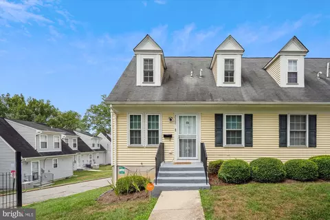 2500 Kent Village Dr, Hyattsville, MD 20785