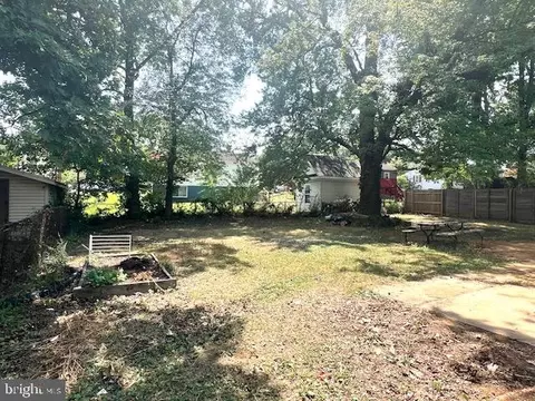Exterior - 9321 Calanda St, Lanham, MD 20706 photo 5 of 5