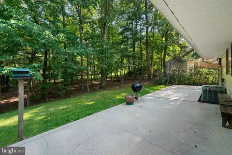 12203 Valerie Ln, Laurel, MD 20708 photo 43