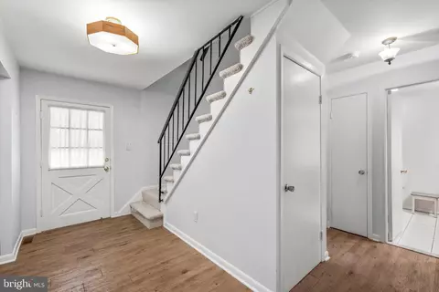 12203 Valerie Ln, Laurel, MD 20708 photo 5
