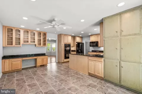 12203 Valerie Ln, Laurel, MD 20708 photo 20