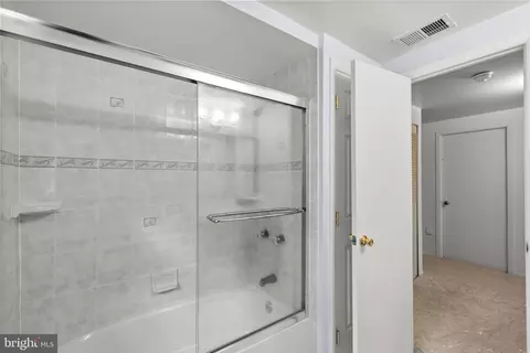 12203 Valerie Ln, Laurel, MD 20708 photo 42