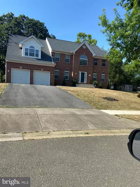121 Autumn Lake Way, Fort Washington, MD 20744