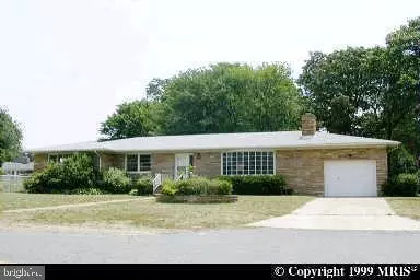 5409 Manchester Dr, Suitland, MD 20746