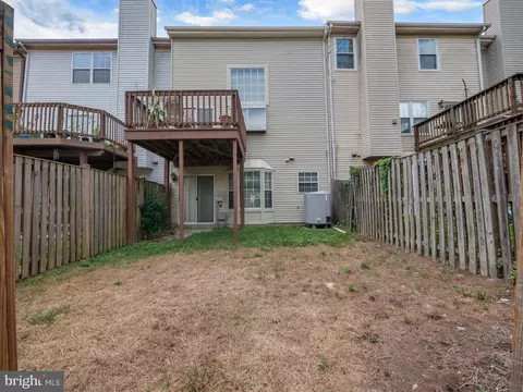 6907 Storch Cir, Lanham, MD 20706 photo 8