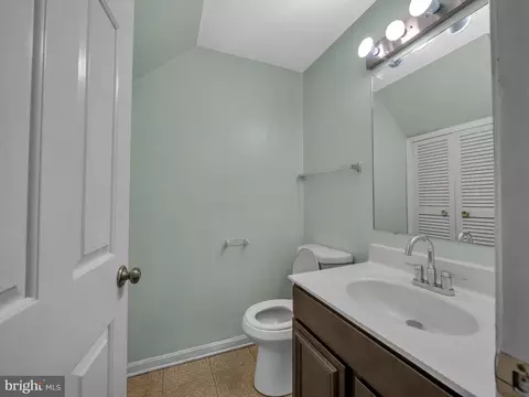 6907 Storch Cir, Lanham, MD 20706 photo 6