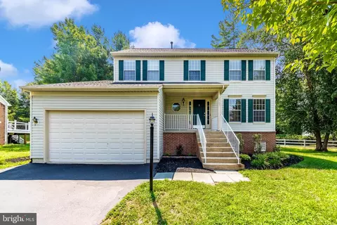 13009 Scalp Duck Ct, Marlboro, MD 20774