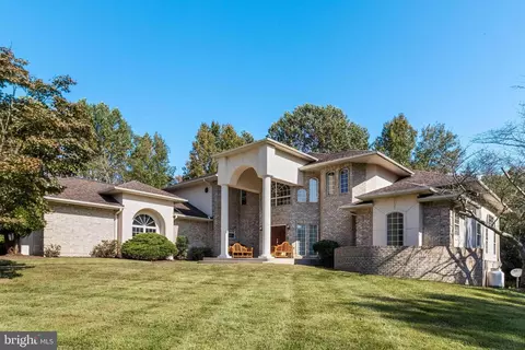 10806 Brookes Reserve Rd, Marlboro, MD 20772