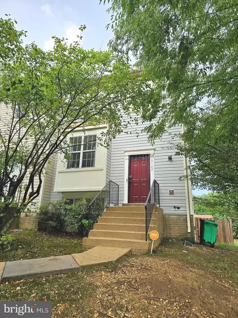 3122 Dynasty Dr, District Heights, MD 20747