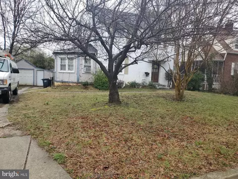 4106 Roanoke Rd, Hyattsville, MD 20782