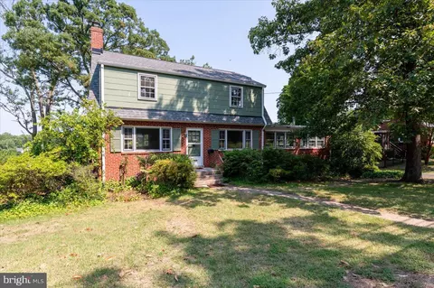 10428 43rd Ave, Beltsville, MD 20705
