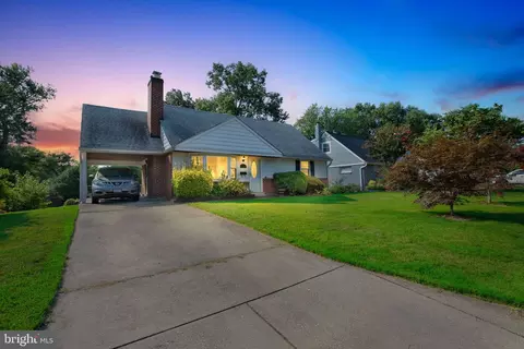 11613 35th Ave, Beltsville, MD 20705