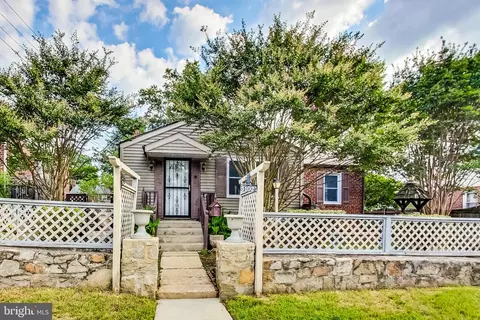 5102 Lackawanna St, College Park, MD 20740