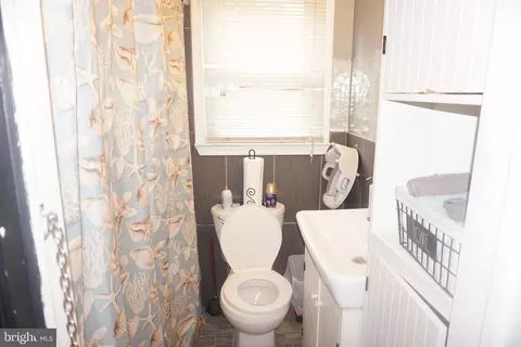 Undisclosed, Clinton, MD 20735 photo 32