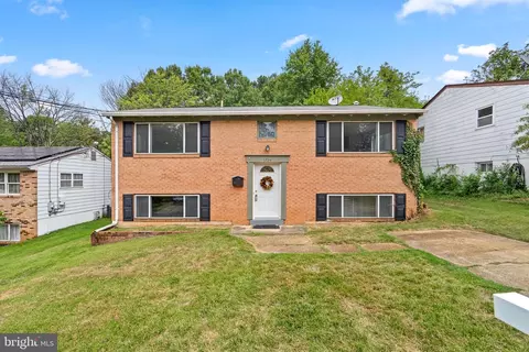 5724 Nevada St, Berwyn Heights, MD 20740