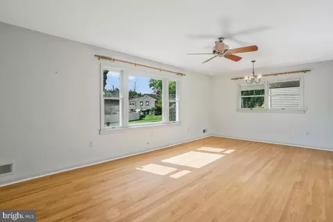 1121 12th St, Laurel, MD 20707 photo 11
