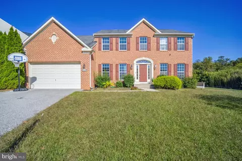 10902 Sir Joshua Dr, Clinton, MD 20735