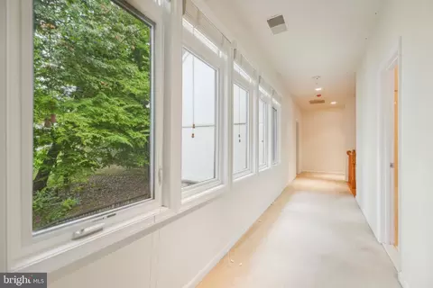 Entry Way - 3120 Courtside Rd, Bowie, MD 20721 photo 6 of 9