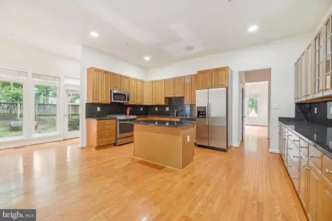 Kitchen - 3120 Courtside Rd, Bowie, MD 20721 photo 5 of 6