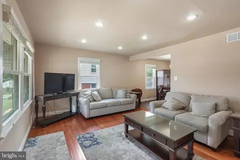 3211 Culver St, Temple Hills, MD 20748