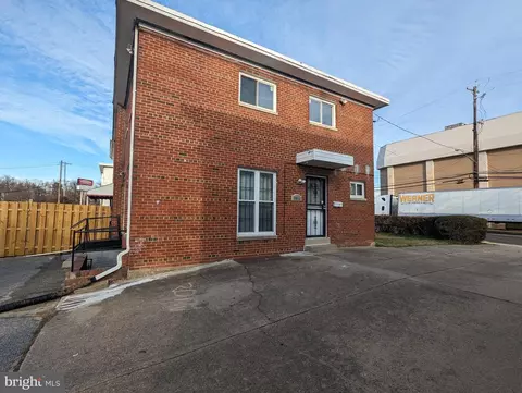 3018 Saint Clair Dr, Temple Hills, MD 20748