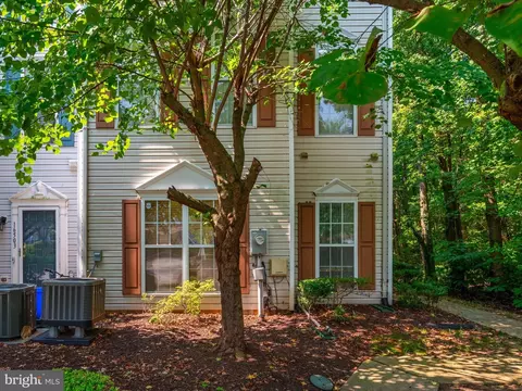 16501 Eldbridge Ln, Bowie, MD 20716