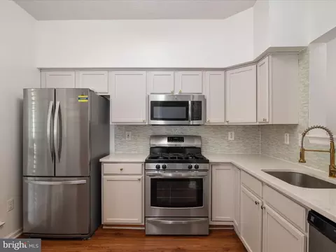 Kitchen - 16501 Eldbridge Ln, Bowie, MD 20716 photo 1 of 2