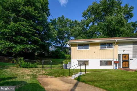 919 Booker Dr, Capitol Heights, MD 20743