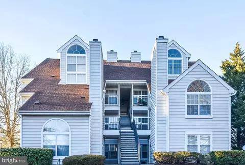 10422 Beacon Ridge Dr, Bowie, MD 20721
