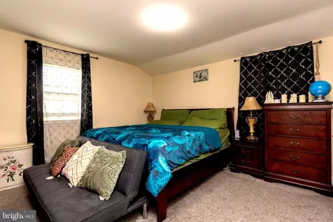 Bedroom - 6715 Lamont Dr, Lanham, MD 20706 photo 2 of 4