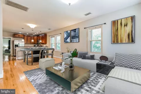9344 Worrell Ave, Lanham, MD 20706