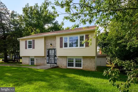 6300 Skyline Ter, Suitland, MD 20746