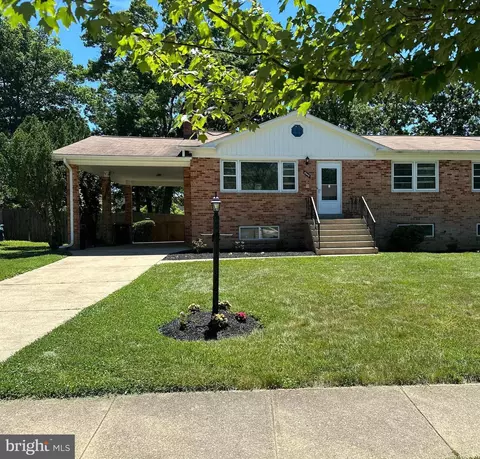 9545 Fort Foote Rd, Fort Washington, MD 20744