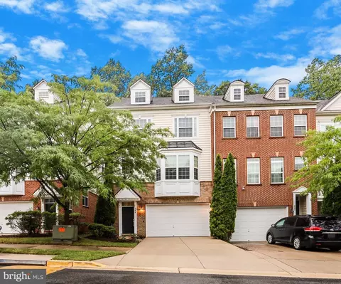 600 Tailgate Ter, Hyattsville, MD 20785